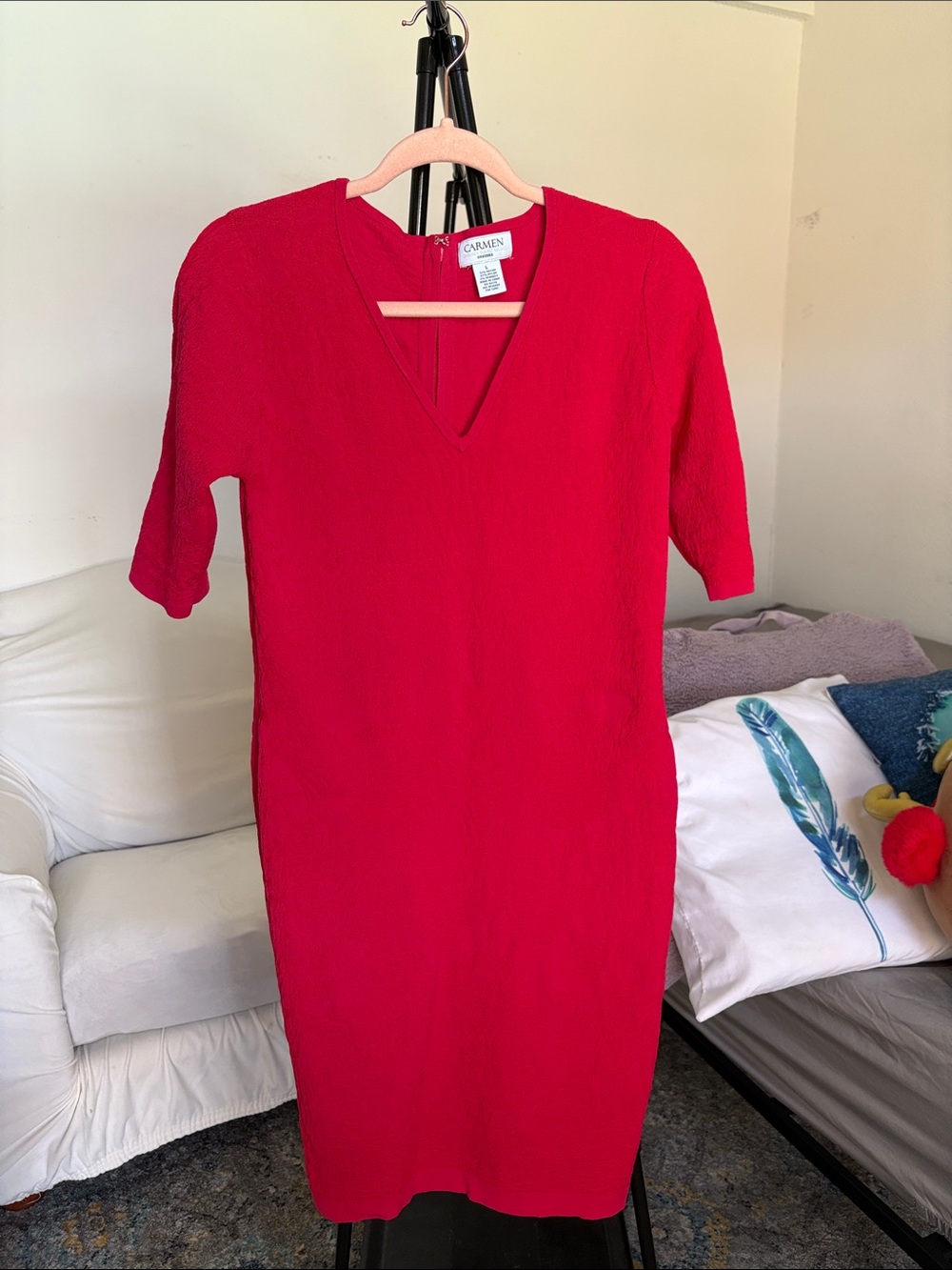 Carmen Marc Valvo Red V-Neck Midi Dress